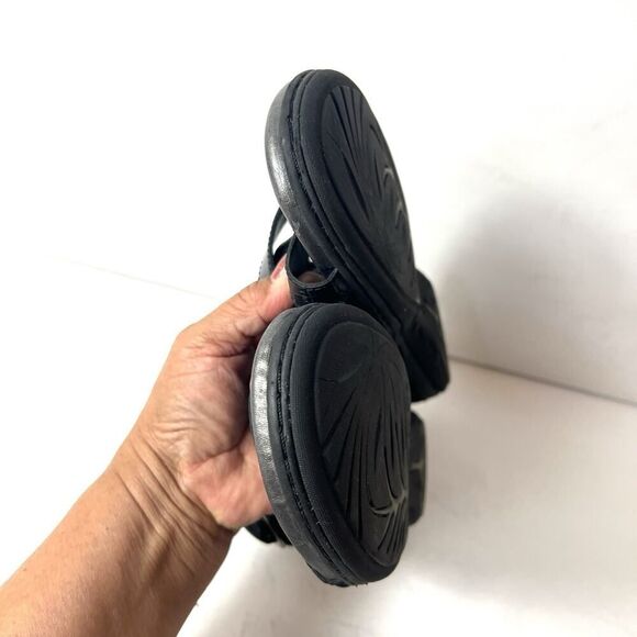 EARTH Womens 9B Flat Sandals Black Leather Comfort Casual Sling Back Ankle Strap - Picture 6 of 12